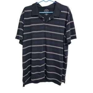 St. John's Bay men's shirt